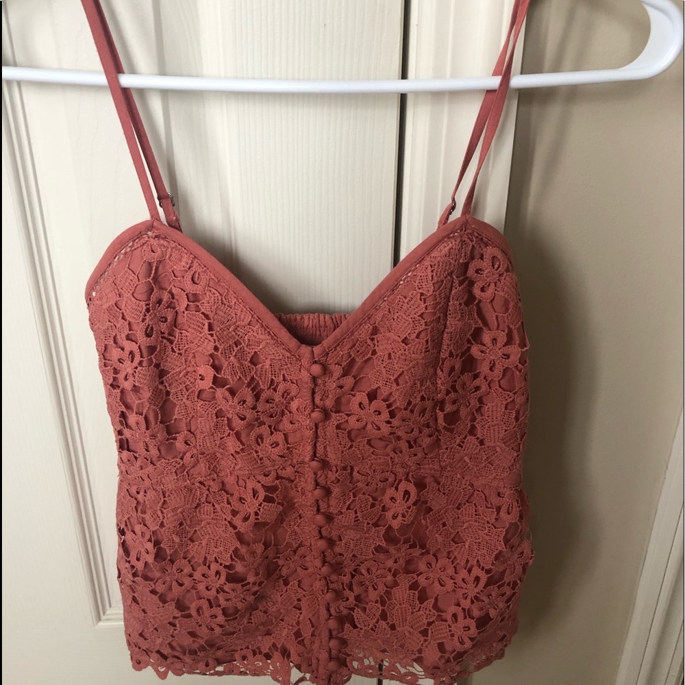 A&F Cute pink lace cami! Cute with blazer or cardigan!